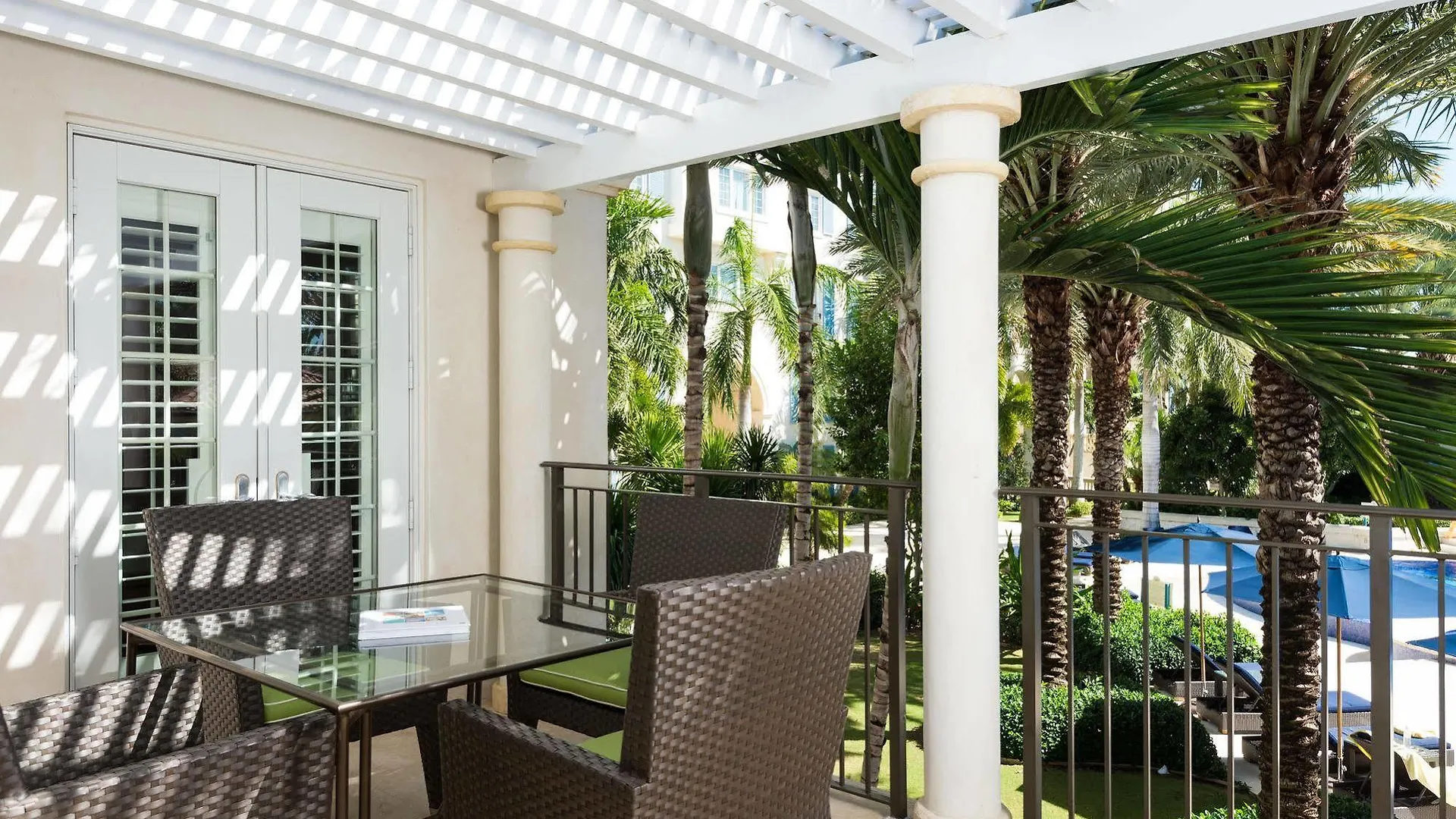 The Regent Grand Hotel Grace Bay Resort